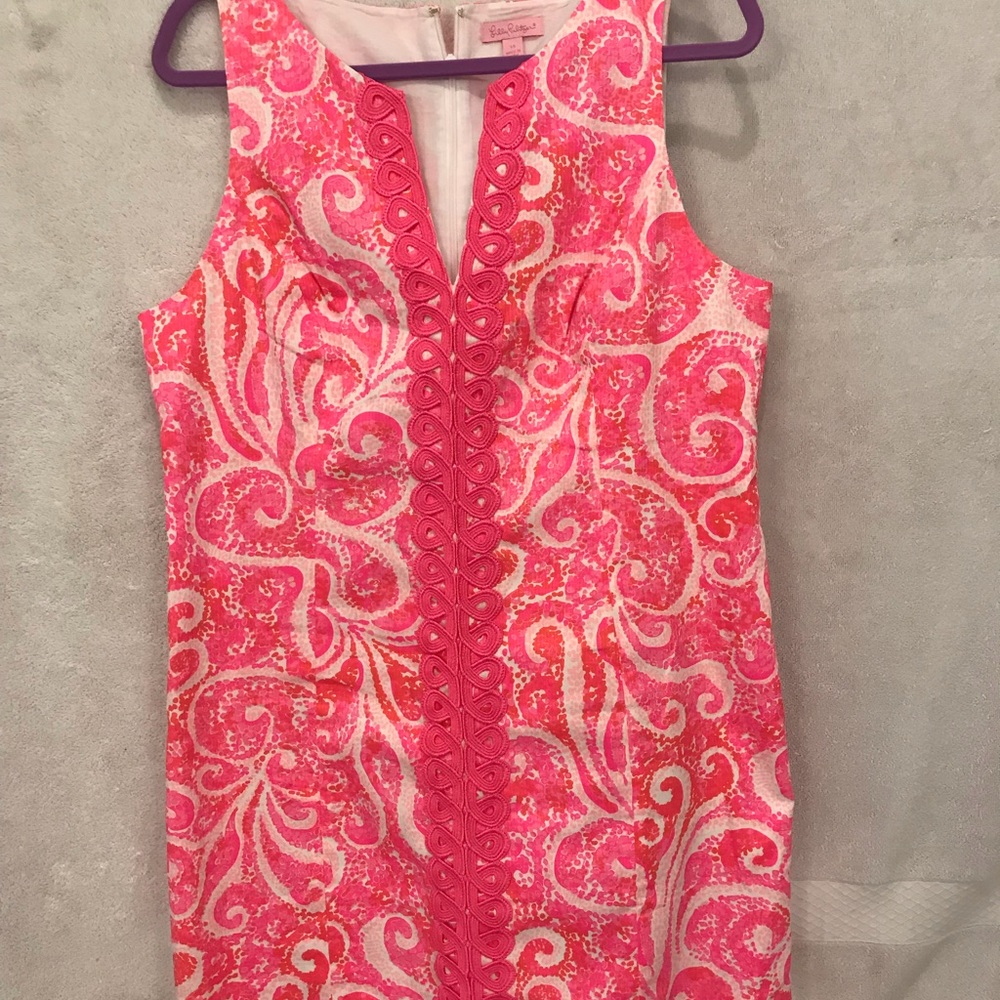 Lilly Pulitzer size 14 shift dress